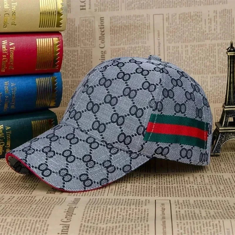 Trendy Unisex Baseball Cap – All-Season Adjustable Sun Hat