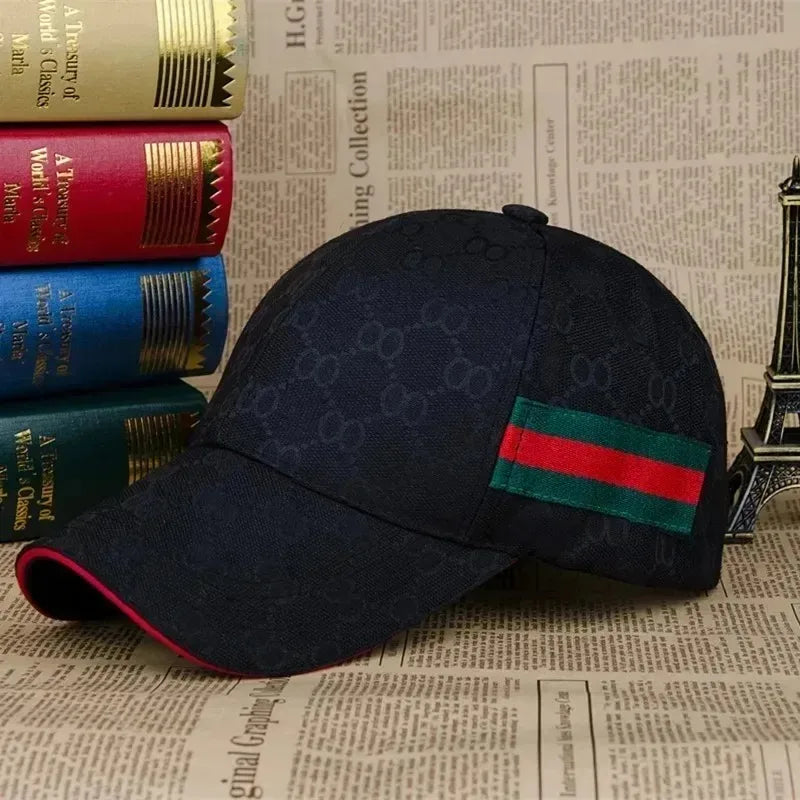 Trendy Unisex Baseball Cap – All-Season Adjustable Sun Hat